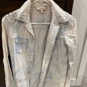 Long sleeve button up top